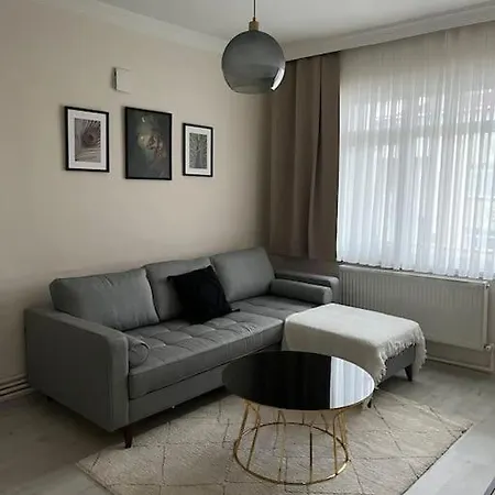Josh's Apartament *