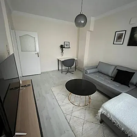 Josh's Apartament *